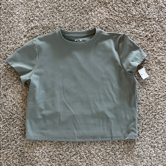 FLX Tops - BRAND NEW! FLX Short Sleeve Top